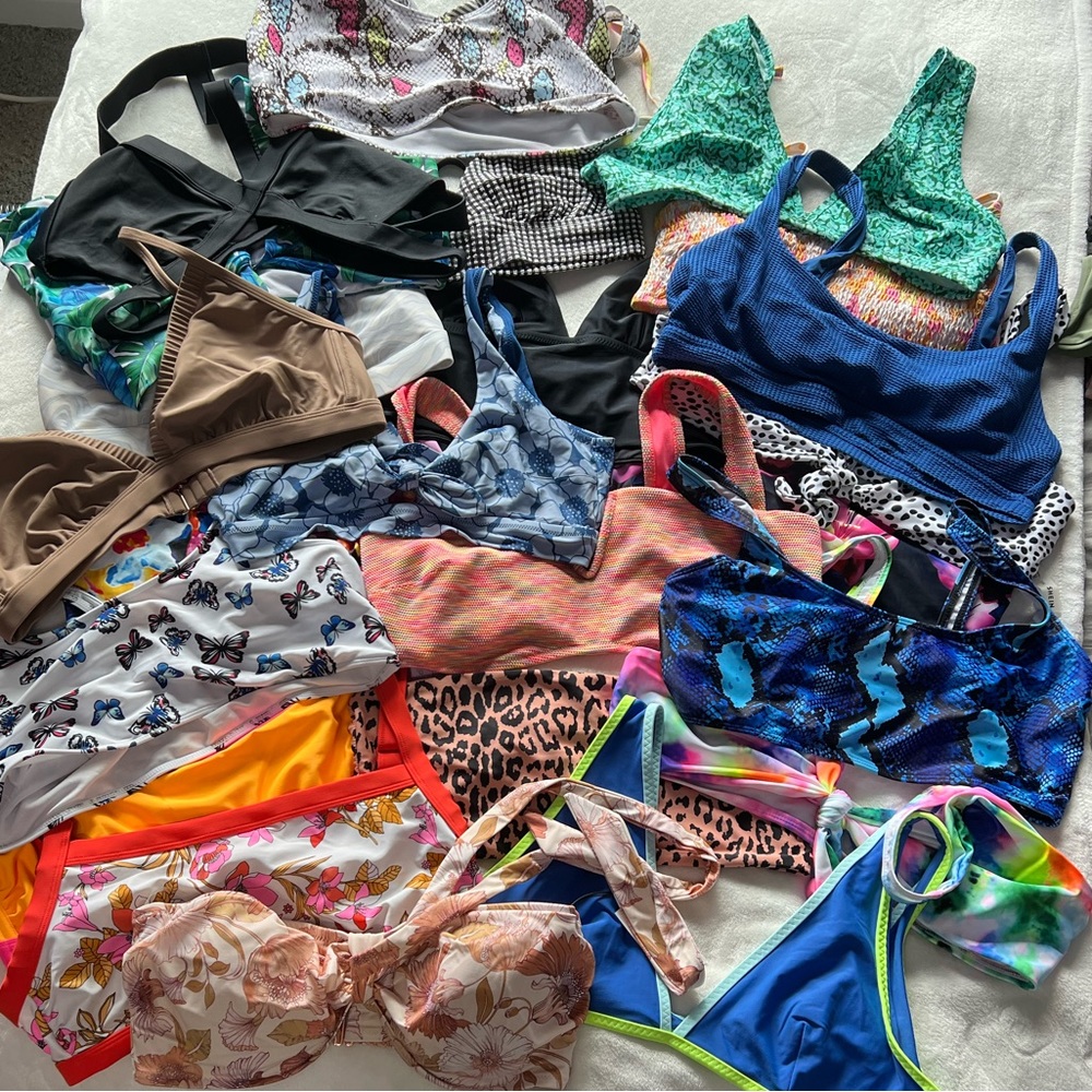 SWIMSUIT COLLECTION